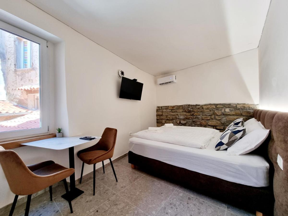 Akvatour Apartments Πιράν Εξωτερικό φωτογραφία